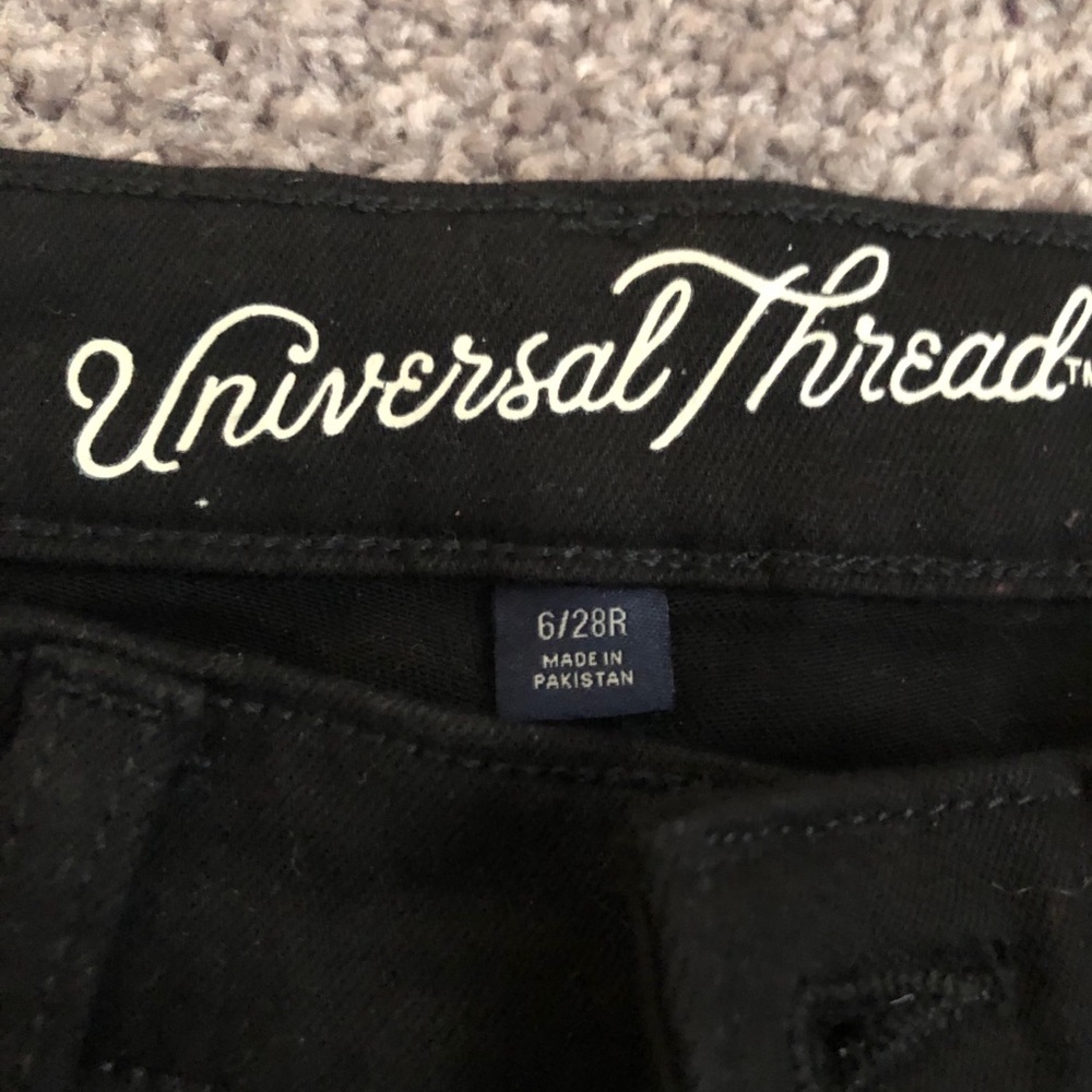 Universal Thread Bermuda Shorts - Picture 2 of 5
